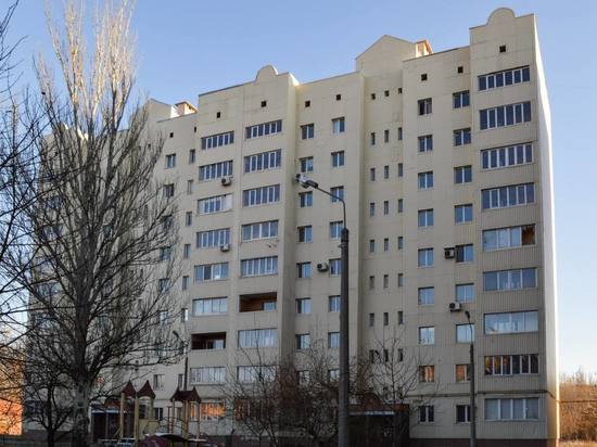 В Донецке ремонтируют дома в прифронтовых районах