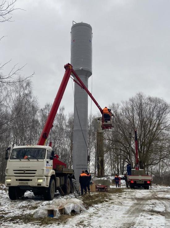В Калужской области установили первую водонапорную башню из полимеров