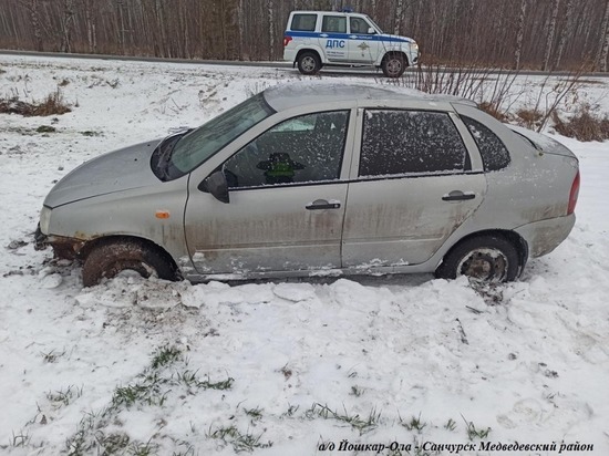 На дорогах Медведевского района в ДТП пострадали три человека, один погиб