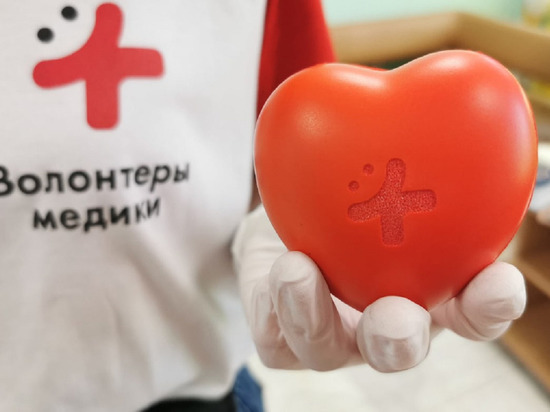 За инициативу и горячие сердца в День добровольца поблагодарил волонтеров глава Ямала