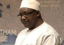 По данным агентства Reuters, действующий президент Гамбии Адама Бэрроу одержал победу на выборах главы государства, которые прошли в стране 4 декабря
