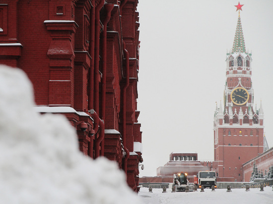 Синоптики спрогнозировали завтра в Москве «снежный апокалипсис»