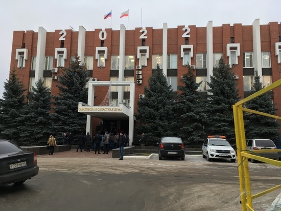 Молодежный парламент Саратовской области переформатируют и переподчинят