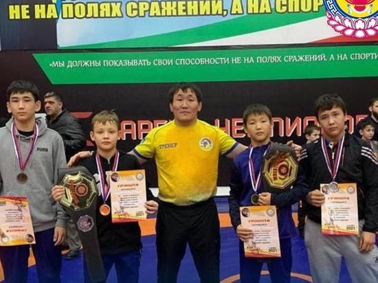 Калмыцкие атлеты стали призёрами окружных соревнований