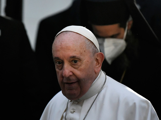Православные отрицательно отнеслись к желанию Папы Римского приехать в Москву