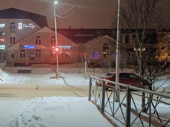 Восьмилетнего ребенка на светофоре в Магадане сбила машина