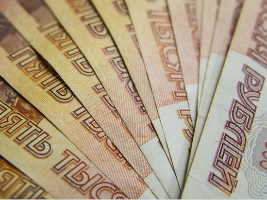 В Удмуртии за 10 месяцев 2021 года жители взяли кредитов на почти 162 млрд рублей