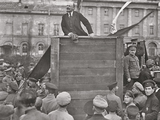 «СССР развалил Ленин» подростки опозорились с историей Советского Союза