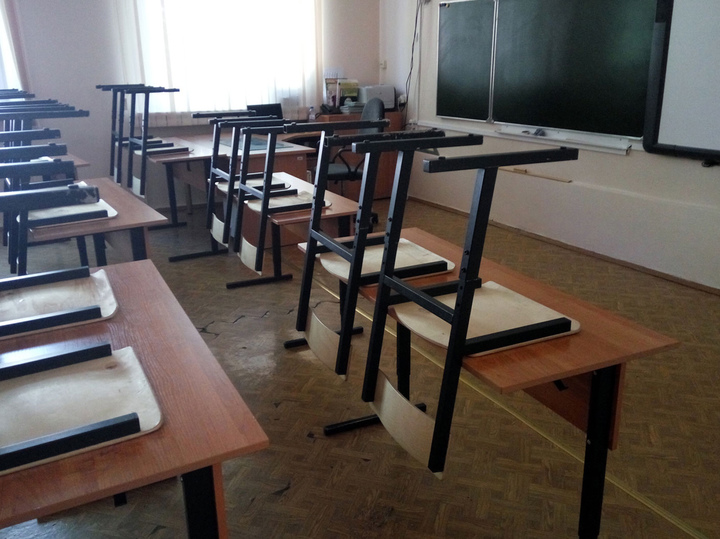 Учителей на Урале массово отстраняют от работы из-за отказа вакцинироваться