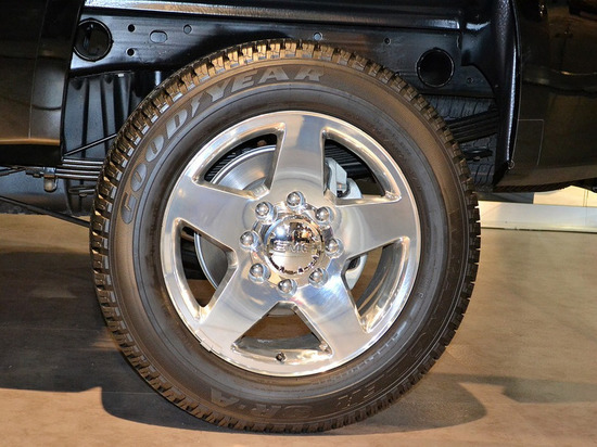 2 года тюрьмы может получить смолянин за кражу запасных колес от грузовика