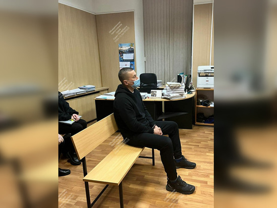 Экс-главу Калининского района отправили за решетку по делу о мошенничестве