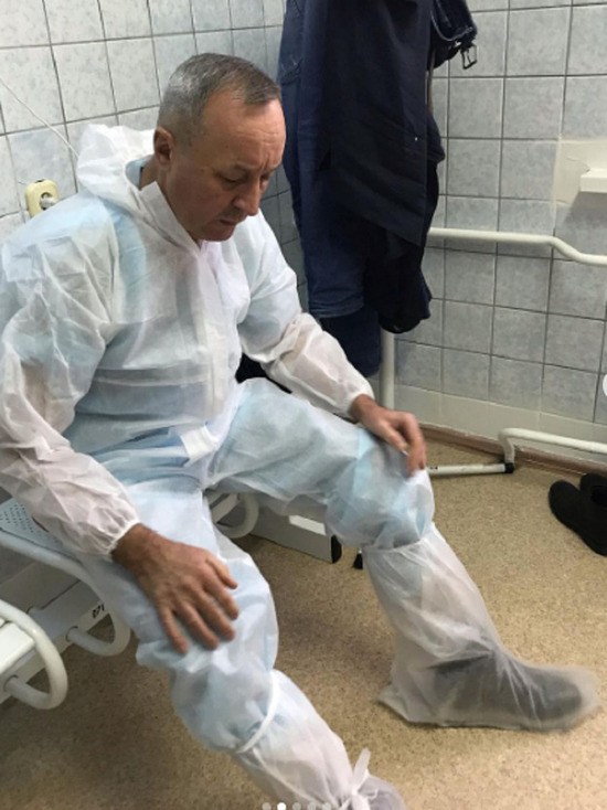 Очки запотевают в первые минуты: Гордиенко в спецкостюме посетил «красную зону» ковид-госпиталя в Ноябрьске