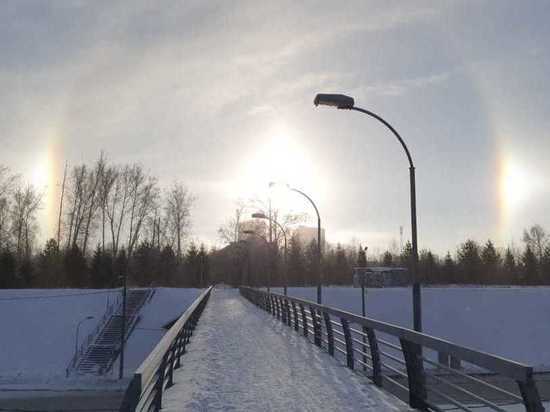 Три солнца заметили в небе над Новосибирском