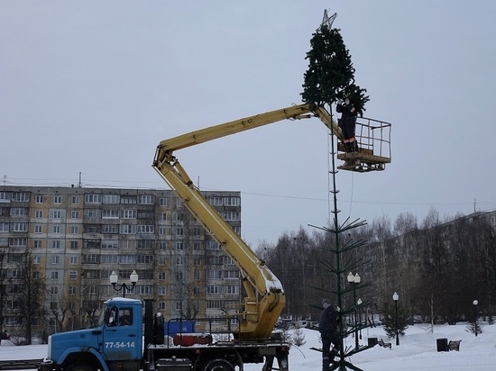 В Кирове на новогоднее оформление в Кочуровском парке потратят 430 тысяч из бюджета