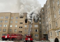 Днем 8 декабря в поселке Цементный Невьянского городского округа в многоквартирном доме произошел пожар