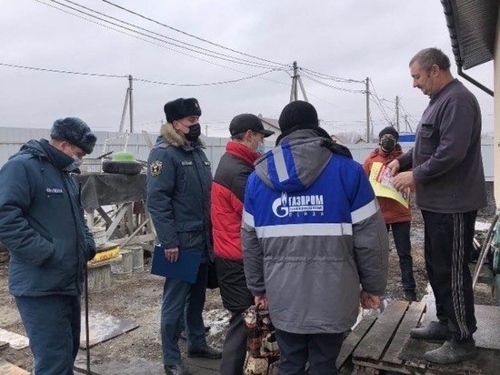 В микрорайоне Заря прошел рейд по противопожарной безопасности