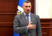 Бывший боксер, а ныне киевской городской голова Виталий Кличко неожиданно запел во время открытии сессии Киевского городского совета