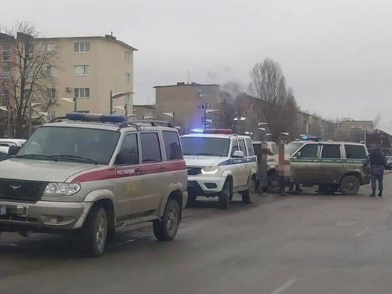 В Донецке водитель легковушки пострадал в ДТП, уходя от погони