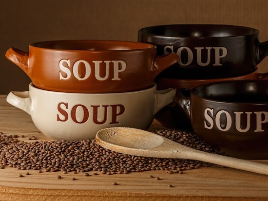 Диетолог из США назвала лучший суп для снижения холестерина