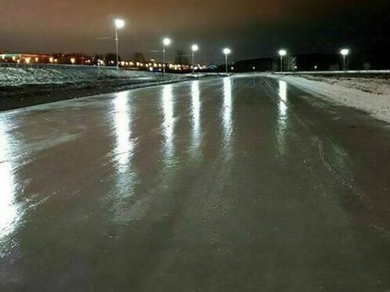 В Челнах для любителей катания на коньках зальют пять катков