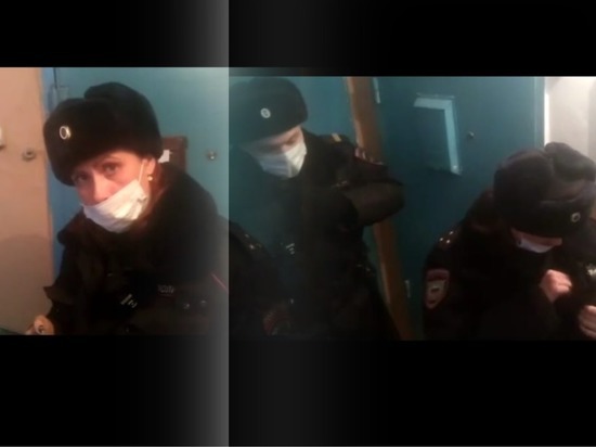Новосибирские антиваксеры заявляют, что к ним в дом ломятся полицейские