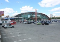 Власти Свердловской области разрешили подросткам посещать торговые центры без сопровождения взрослых