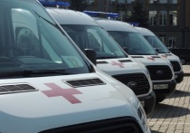 Вечером 9 декабря в Екатеринбурге на перекрестке улиц Сакко и Ванцетти и Малышева произошло столкновение автомобиля Volvo и скорой помощи