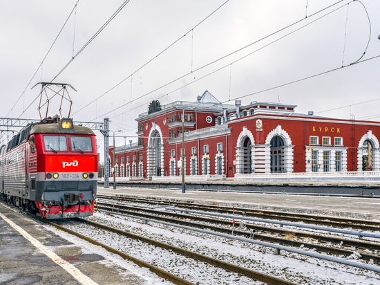 В дни новогодних и рождественских праздников Курск и Москву свяжут дополнительные поезда