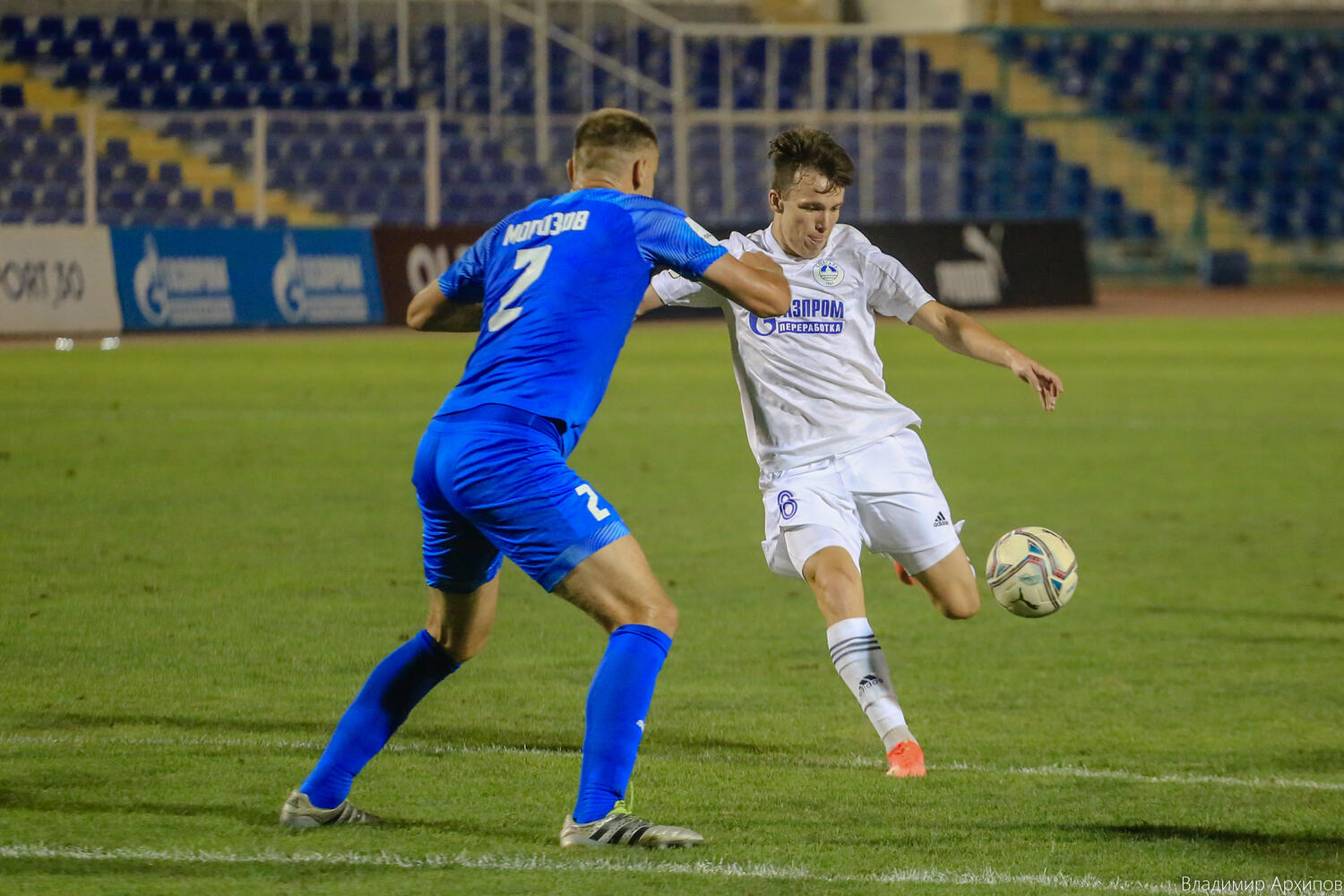 Notts county fc. Астраханская команда по футболу. Астрахань футбольная база. Фк астрахань. 40 пудов астрахань.