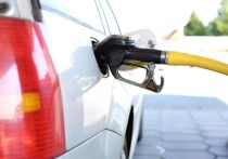 С нового года стоимость бензина может вырасти на 12-15 копеек за литр