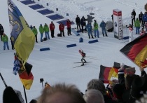 Победителем гонки преследования на этапе Кубка мира в Хохфильцене стал французский биатлонист Кентен Фийон-Майе