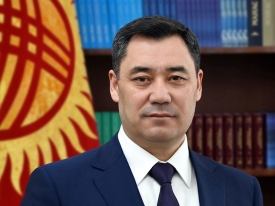 Президент Кыргызстана запретил повышать контракт студентам следующие три года
