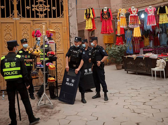 Уйгурские традиции стираются культурными репрессиями Китая