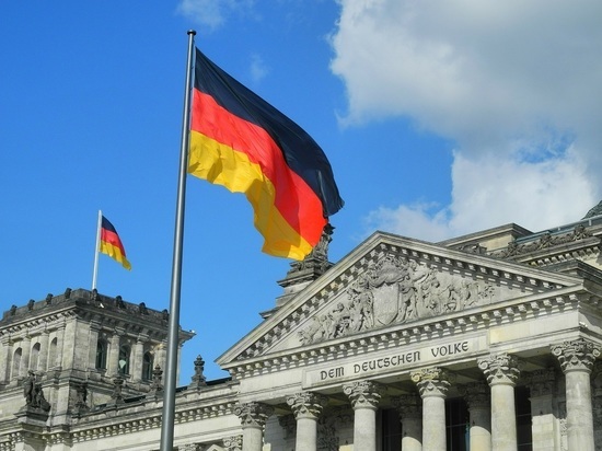 Новый канцлер Германии заранее «разочаровал» украинского посла