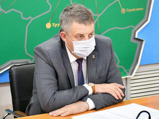 Брянский губернатор участвовал во Всероссийском правовом диктанте