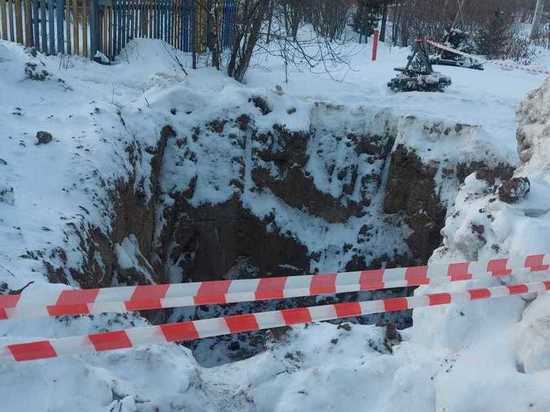 Врачи рассказали о состоянии слесаря CГК упавшего в кипяток в Новосибирске