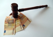 Судебные приставы Томской области нашли способ заставить томича заплатить городу за аренду – взыскание обратили на его автомобиль.
