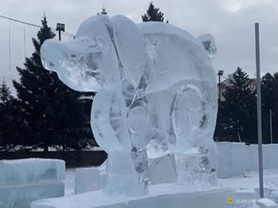 На главной площади Улан-Удэ установят больше 25 ледяных фигур