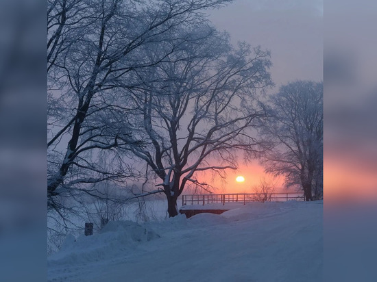 Дрозденко опубликовал фотографии зимней Ладоги