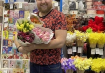 Управляющий гипермаркетом цветов и декора «Азалия» Евгений Кац рассказал, как успешно вести цветочный бизнес в Воронеже