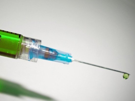 Reuters: большинство заразившихся "Омикроном" были вакцинированы