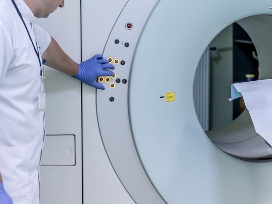 Более 400 единиц медоборудования получили больницы ЛНР