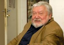 Режиссер Сергей Соловьев, который скончался сегодня в Москве на 78-м году жизни, имел проблемы с сердцем, ставшие причиной его ухода из жизни
