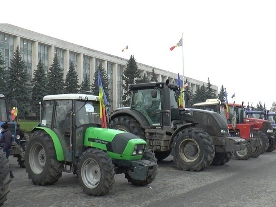 В Молдове идет подготовка к митингу представителей транспортников