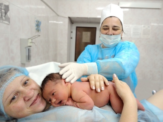 В Северной Осетии родителям новорожденных будут выдавать подарки