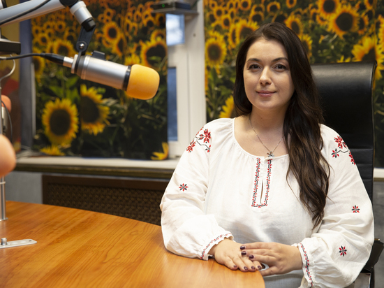 Генеральный директор «КАЗАК FM» Яна Сторожук дала интервью к десятилетнему юбилею радиостанции