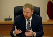 Губернатор Алтайского края Виктор Томенко не собирается покидать свою должность и не ищет новую работу