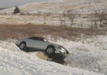Днем 14 декабря в Кяхтинском районе Республики Бурятия 26-летняя водитель «Тойоты Камри» следовала из Улан-Удэ в Кяхту