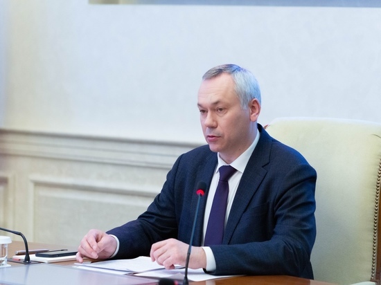 Губернатор Травников назвал постановкой сигнал SOS с крыши ЛДС