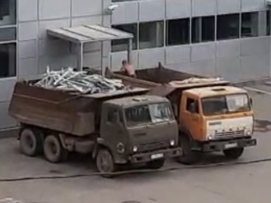 Строительная фирма в Астрахани заплатит штраф и возместит ущерб за организацию свалки
